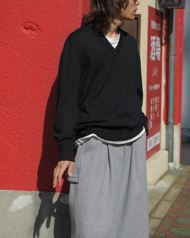 SUNFLOWER "MOON MERINO V NECK"