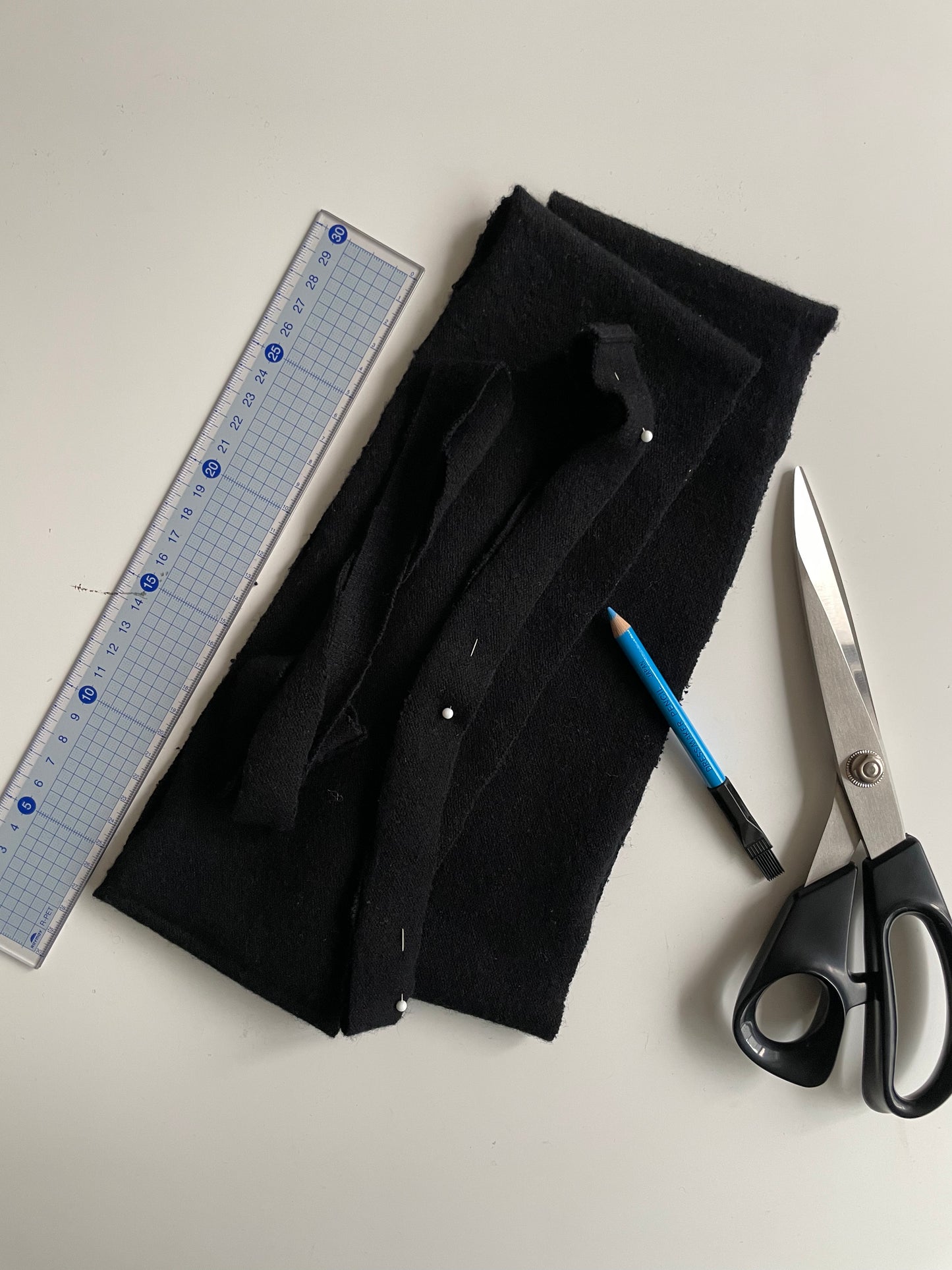 extreme cashmere エクストリームカシミヤ Slouch カシミヤパンツ ニット ニットパンツ日本 取り扱い 名古屋 丸の内 セレクトショップ THIRD PLACE サードプレイス