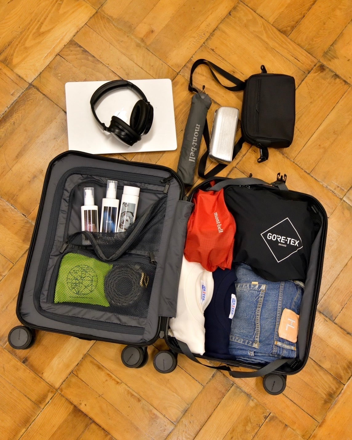 MONOLITH "SUITECASE PRO OCTA 30"