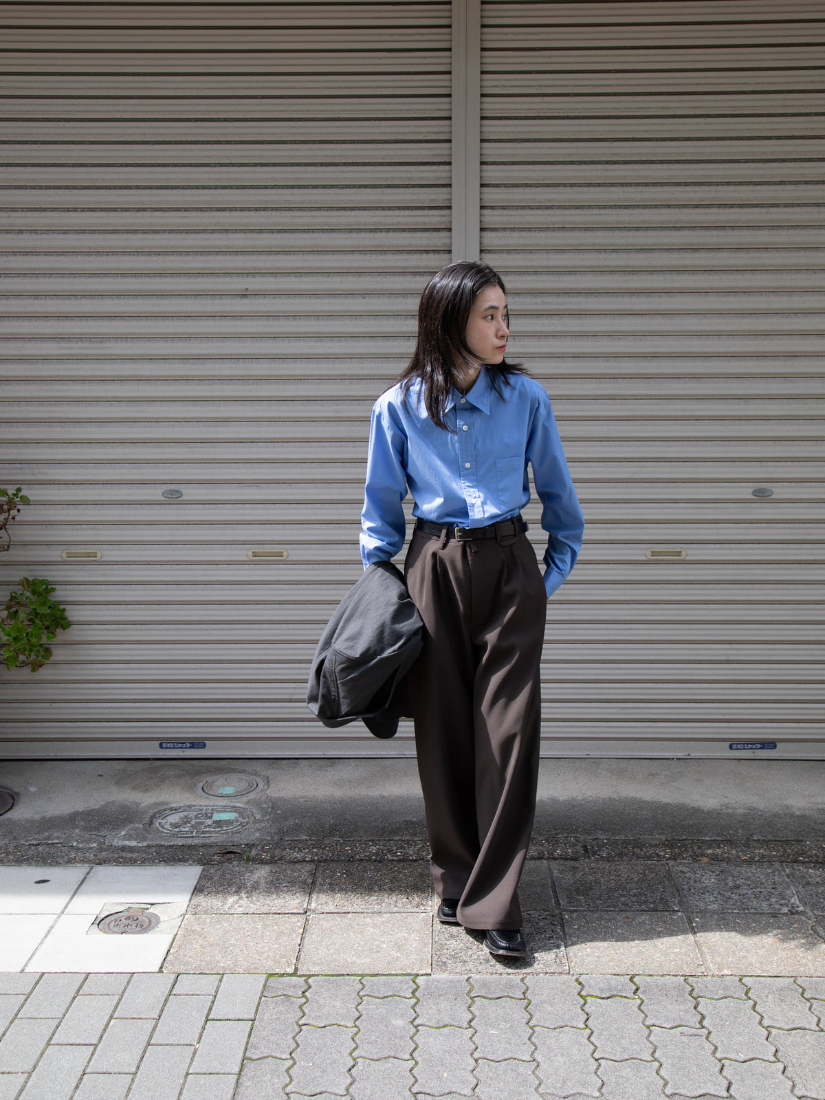 TOZAOU トザオウ Doorman Pants DARK BROWN ブラウン TOZ-26AW-PA0002 トラウザー パンツ スラックス ポリエステル イージーケア ドアマンパンツ 26AW 愛知県 名古屋 丸の内 セレクトショップ THIRD PLACE サードプレイスト