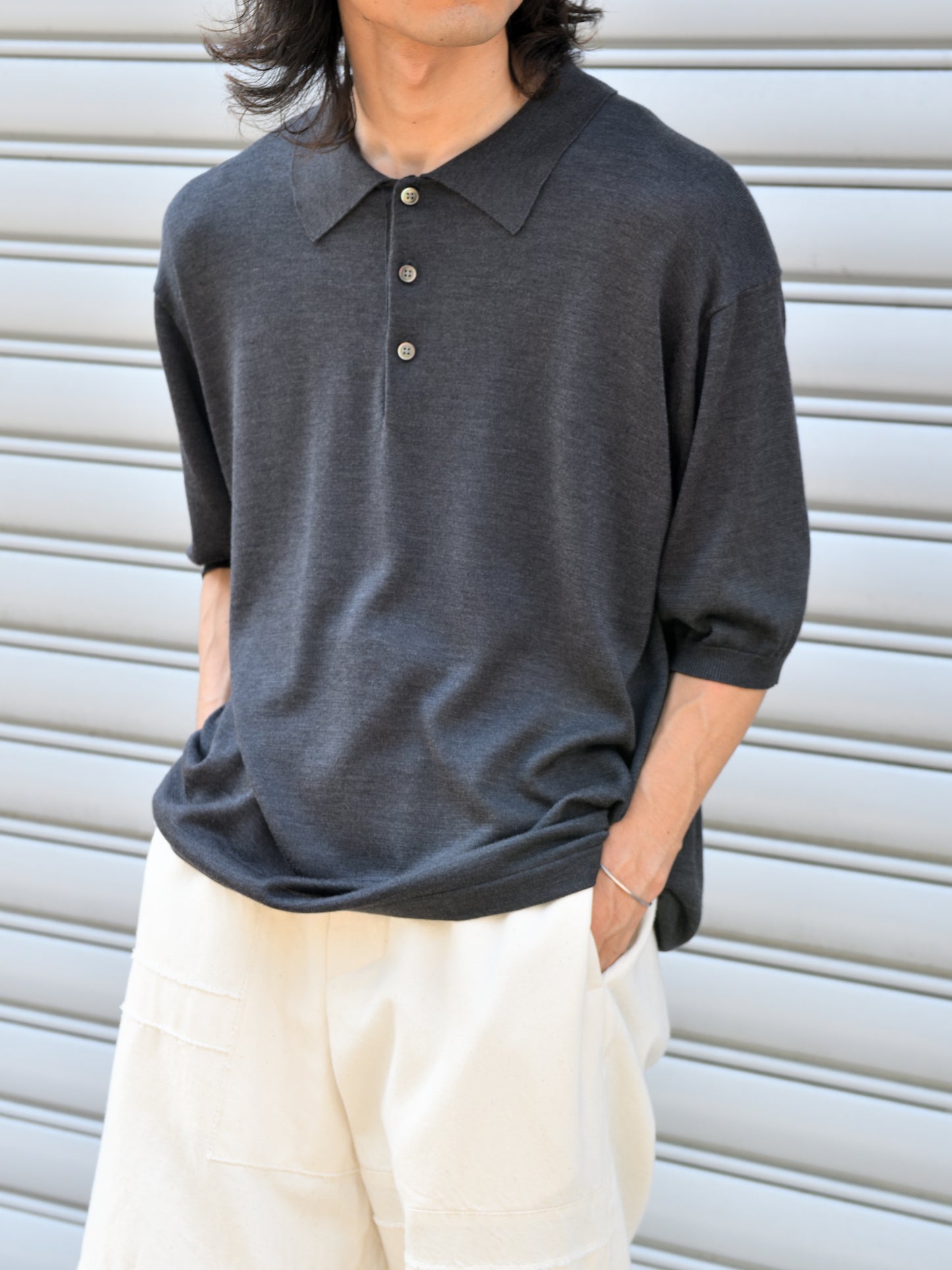 MEIAS メイアス シルク ニット SILK KNIT POLO SHIRTS SLPO-6S20-TP  別注 チャコール エクスクルーシブ 限定 日本取り扱い 名古屋 丸の内 セレクトショップ THIRD PLACE サードプレイス HERILL ヘリル Ripstop Chinoshorts 26-030-HL-8260-10 コットン ショーツ リップストップ 快適 ブラック 夏 セットアップ 愛知県 名古屋 丸の内 セレクトショップ THIRD PLACE サードプレイス