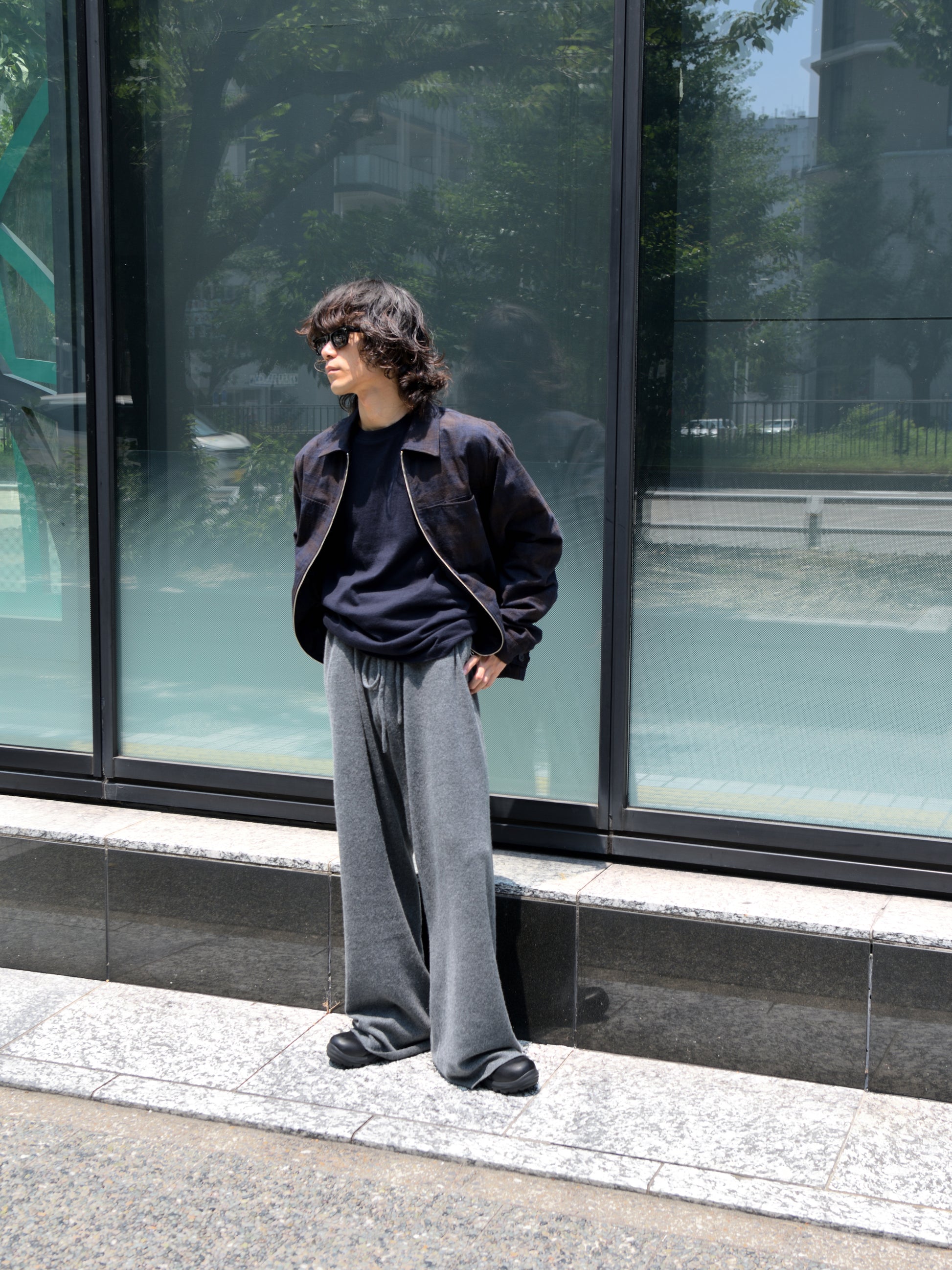 extreme cashmere エクストリームカシミヤ james n.394 NAVY ネイビー カシミヤ コットン ユニセックス オランダ 26AW 日本取り扱い 名古屋 丸の内 セレクトショップ THIRD PLACE サードプレイス