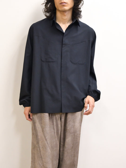SATISFY サティスファイ Peace Shell River Shirt BLACK 黒 ポリエステル シャツ スナップボタン ランニング レギュラーカラー アウトドア 26FW 日本取り扱い 名古屋 丸の内 セレクトショップ THIRD PLACE サードプレイス