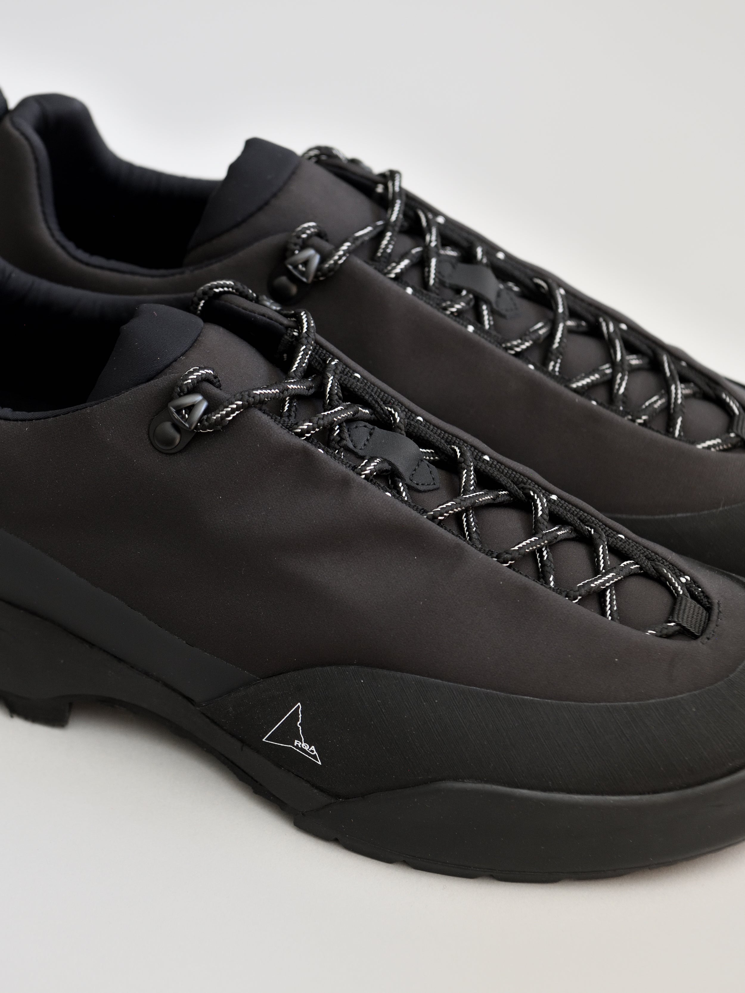 ROA CINGINO 43 black 黒　スニーカー　トレッキング　ブラック ROA 