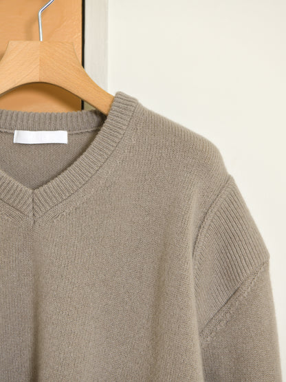 KAYLE ケイル PATCH PANEL V-NECK KNIT TAUPE K-2101 トープ ニット メリノウール ウール レディース 26FW 日本取り扱い 名古屋 丸の内 セレクトショップ THIRD PLACE サードプレイス