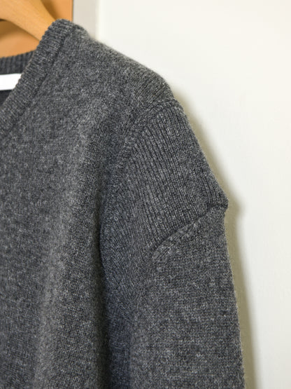 KAYLE ケイル PATCH PANEL V-NECK KNIT CHARCOAL K-2101 チャコール ニット メリノウール ウール レディース 26FW 日本取り扱い 名古屋 丸の内 セレクトショップ THIRD PLACE サードプレイス