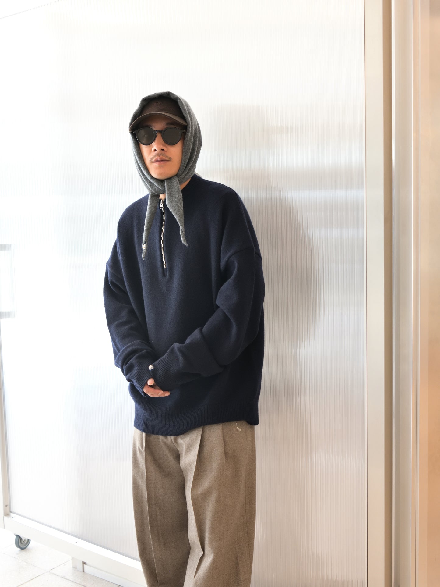 extreme cashmere エクストリームカシミヤ bandana n.35  FELT フェルト チャコール カシミヤ コットン ユニセックス オランダ 26AW 日本取り扱い 名古屋 丸の内 セレクトショップ THIRD PLACE サードプレイス