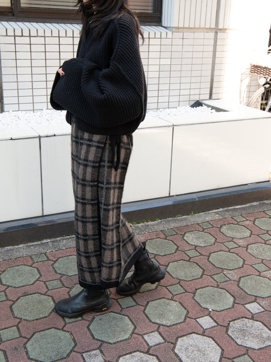 rus ルース COPERTA skirt BLACK TAUPE RU26AW036A ブラック トープ アルパカ メリノウール スペイン レディース 26FW 日本取り扱い 名古屋 丸の内 セレクトショップ THIRD PLACE サードプレイス
