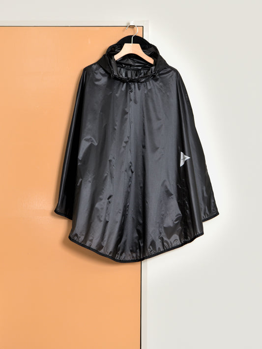 and wander アンドワンダー sil poncho 574-5977217 ポンチョ CORDURA コーデュラ アウトドア 快適 lightberge ライトベージュ 日本 名古屋 セレクトショップ THIRD PLACE サードプレイス 名古屋 愛知県 東海 セレクトショップ THIRD PLACE サードプレイス