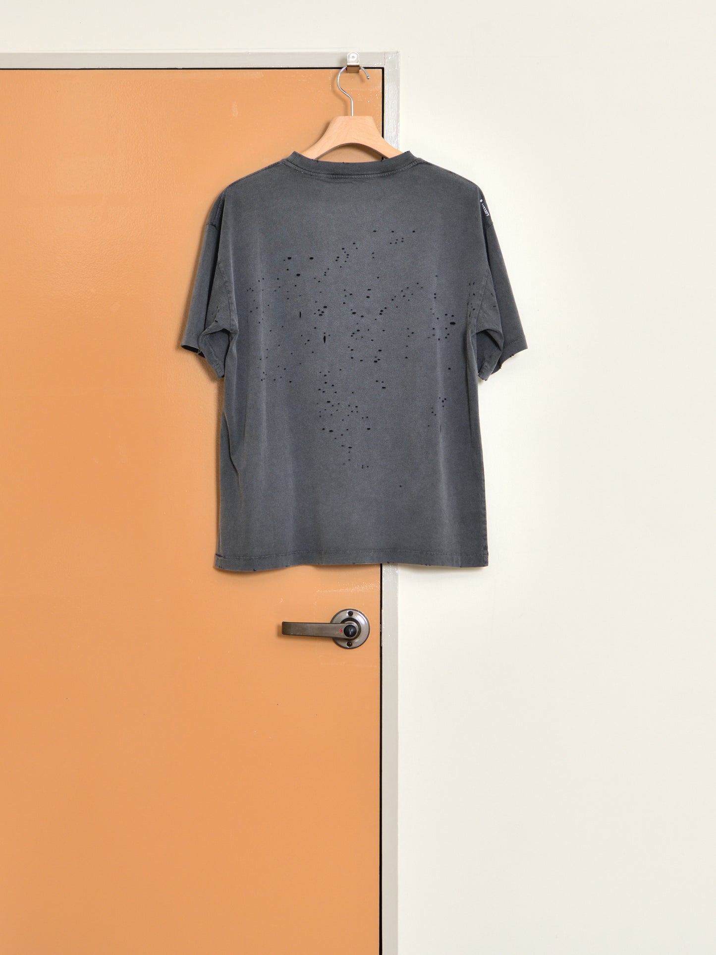 SATISFY サティスファイ MothTech T-shirt 11006-00A15 Tシャツ ランニング イタリア フランス 26ss AGEBLACK ヴィンテージ  ブラック 通販 愛知県 名古屋 丸の内 セレクトショップ THIRD PLACE サードプレイス