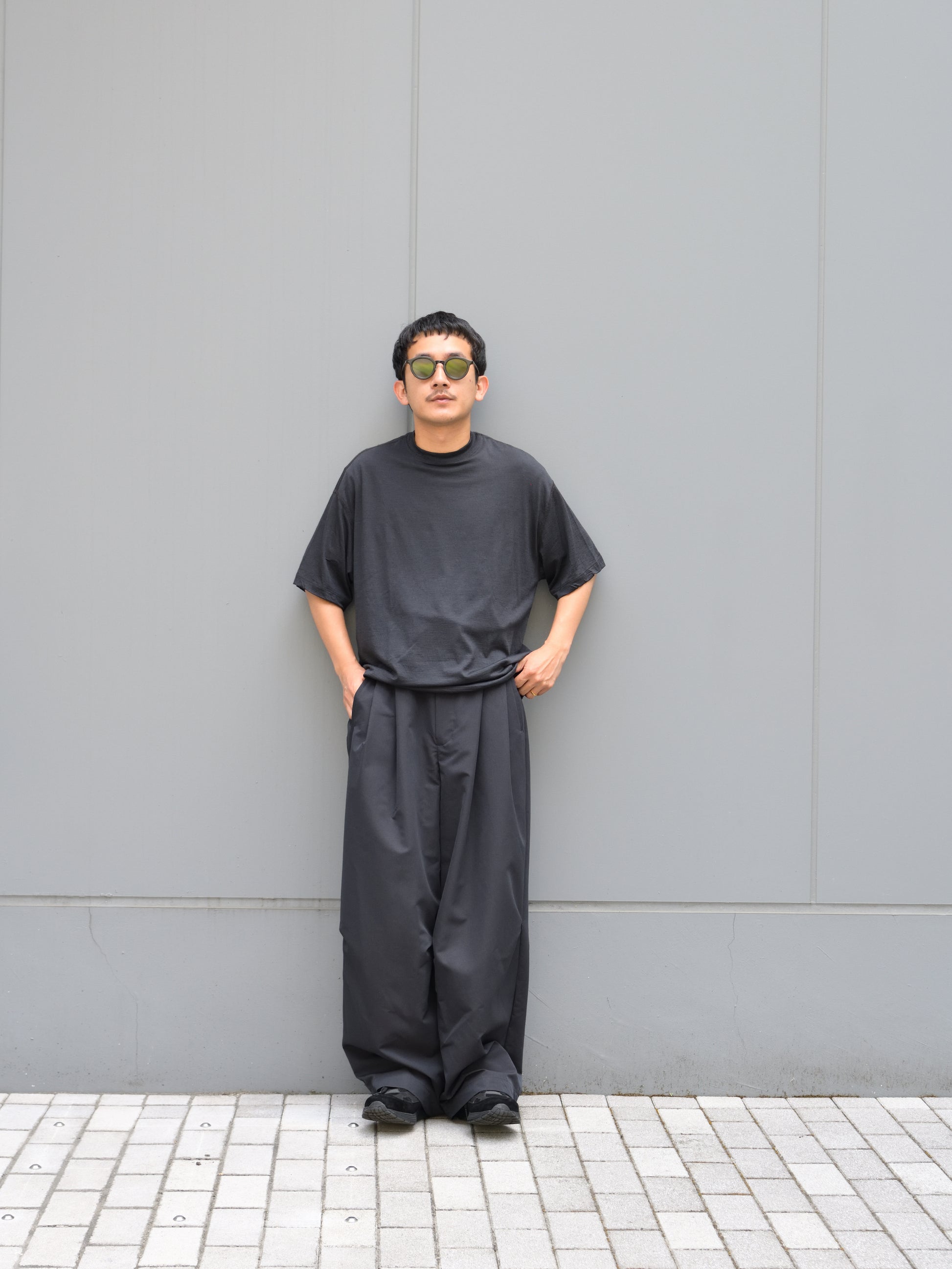 Antwort アントワート SMOOTH TAFTA DRAPE TUCK PANTS ANT-PT002 ポリエステル 通年 GRAY グレー BLACK ブラック 26AW 愛知県 名古屋 丸の内 セレクトショップ THIRD PLACE サードプレイス