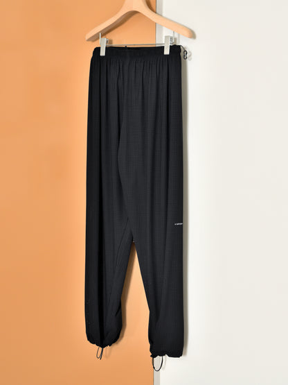 SATISFY サティスファイ Space-O Jogger Pants 12049-00000 パンツ ランニング イタリア フランス 26ss JETBLACK ジェットブラック ブラック 通販 愛知県 名古屋 丸の内 セレクトショップ THIRD PLACE サードプレイス