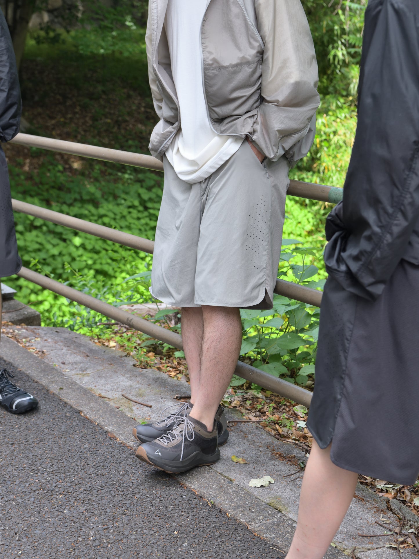 HIKING PATROL ハイキングパトロール SS26205 ORBIT LT TECHNICAL SHORTS  サンド ベージュ ナイロンショーツ 北欧 ノルウェー アウトドア 都会 26SS 愛知県 名古屋 丸の内 セレクトショップ THIRD PLACE サードプレイス