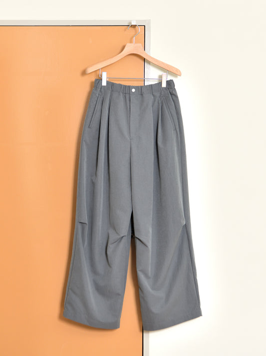 Antwort アントワート SMOOTH TAFTA DRAPE TUCK PANTS ANT-PT002 ポリエステル 通年 GRAY グレー BLACK ブラック 26AW 愛知県 名古屋 丸の内 セレクトショップ THIRD PLACE サードプレイス