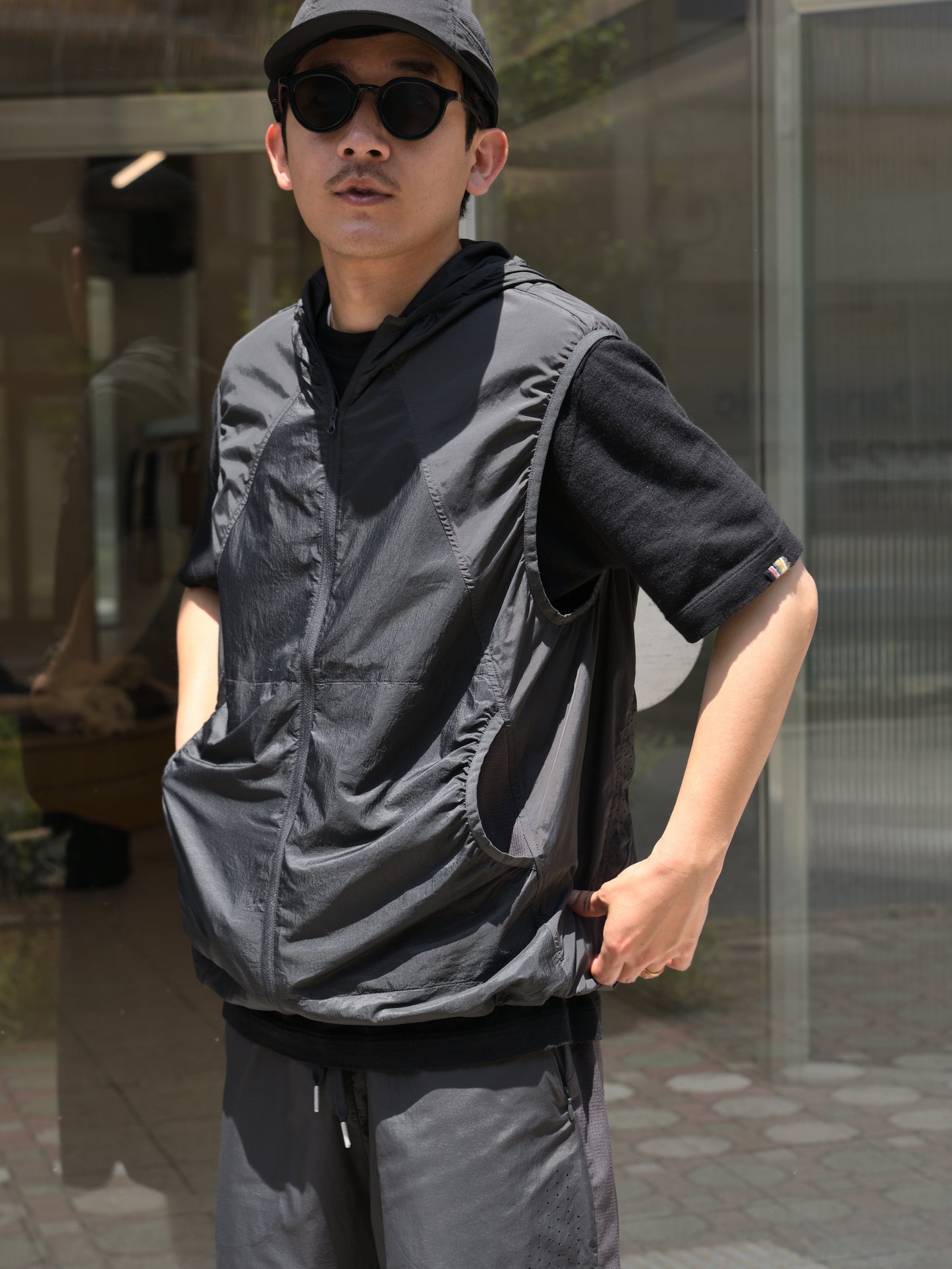 HIKING PATROL ハイキングパトロール SS26008 ORBIT LT TECHNICAL VEST  チャコール ブラック ナイロンベスト 北欧 ノルウェー アウトドア 都会 26SS 愛知県 名古屋 丸の内 セレクトショップ THIRD PLACE サードプレイス