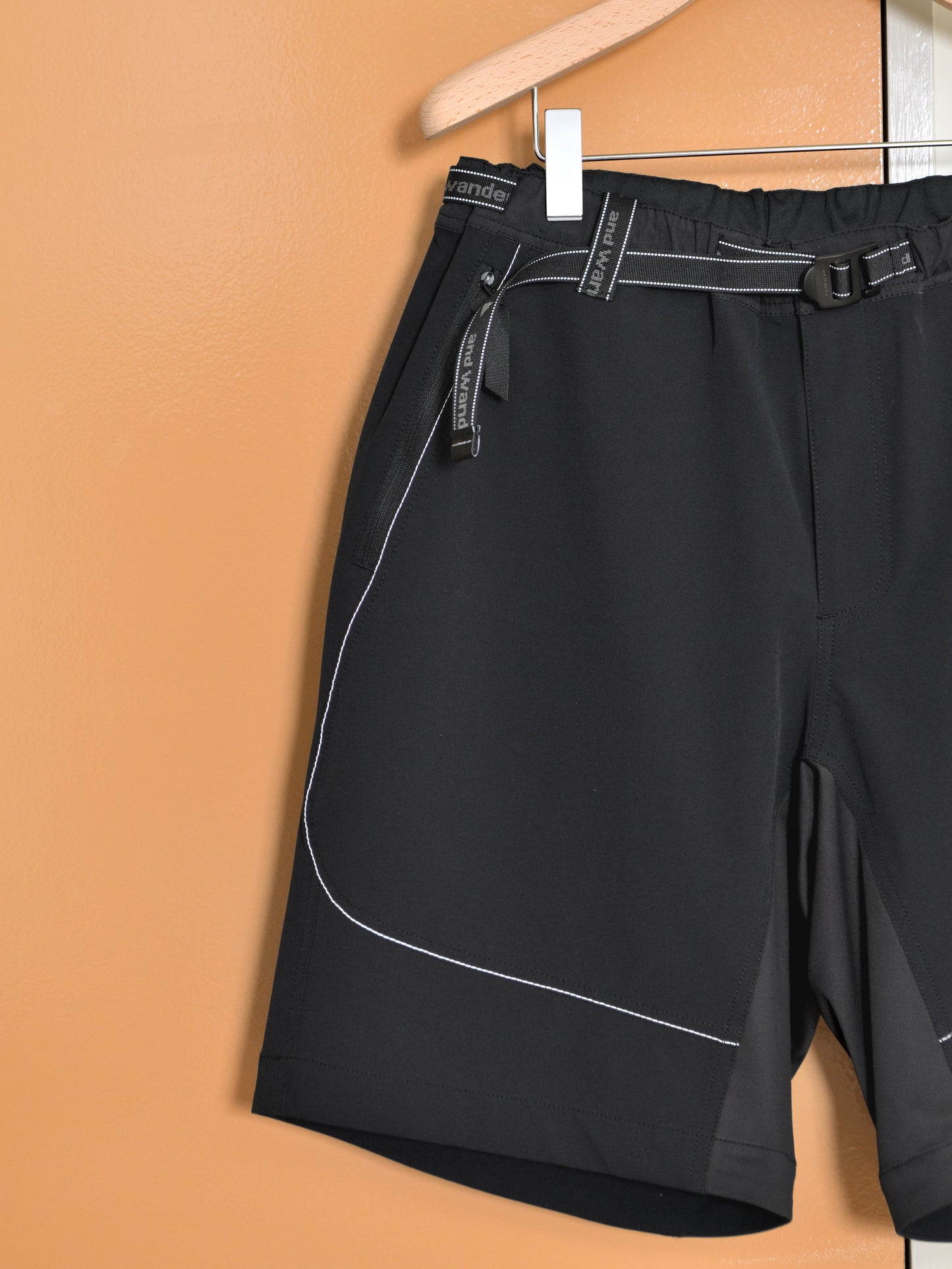 andwander trek short pants 574-6122009 ショーツ ブラック  定番 日本 名古屋 セレクトショップ THIRD PLACE サードプレイス 名古屋 愛知県 東海 セレクトショップ THIRD PLACE サードプレイス