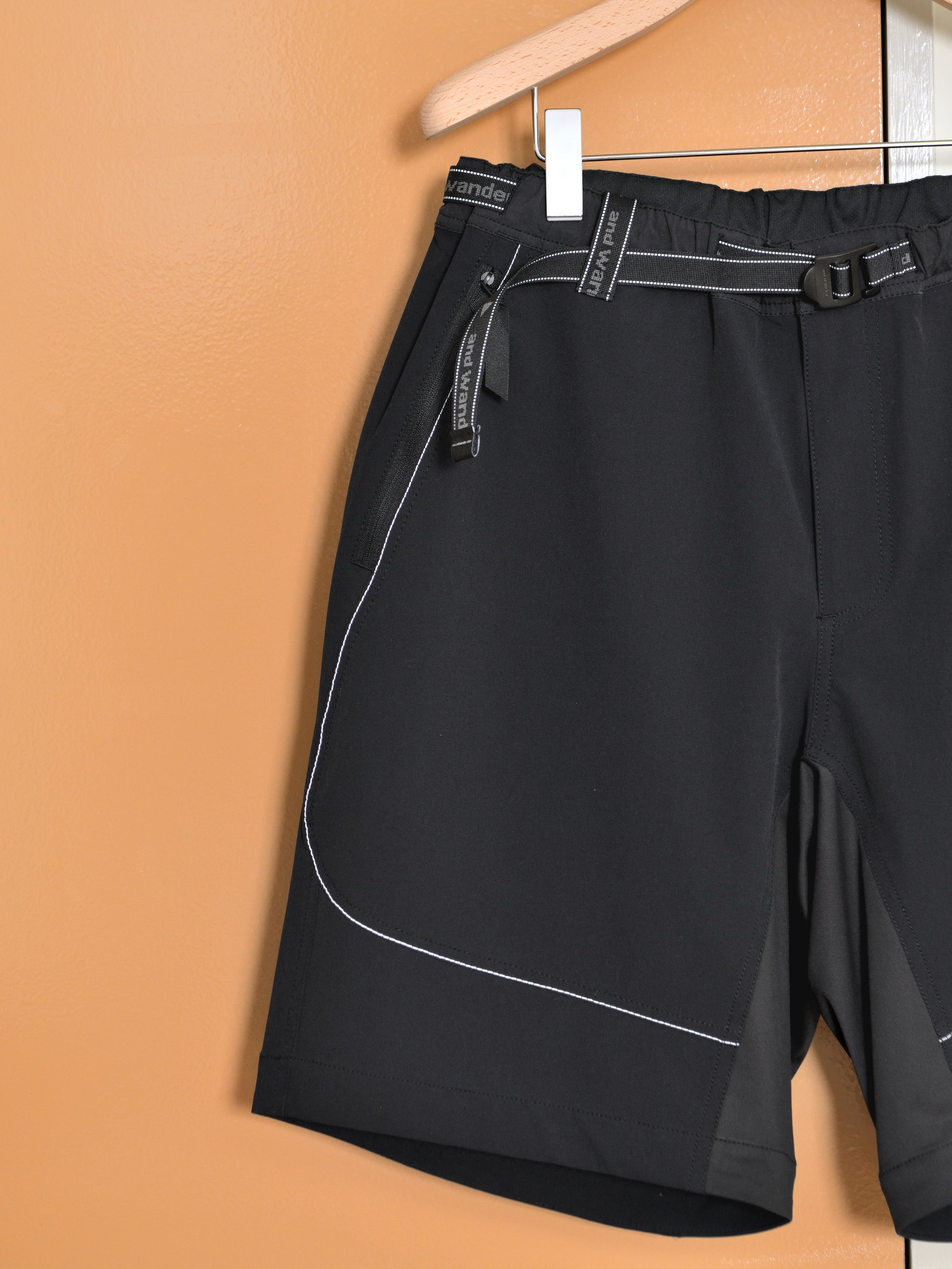 andwander trek short pants 574-6122009 ショーツ ブラック  定番 日本 名古屋 セレクトショップ THIRD PLACE サードプレイス 名古屋 愛知県 東海 セレクトショップ THIRD PLACE サードプレイス