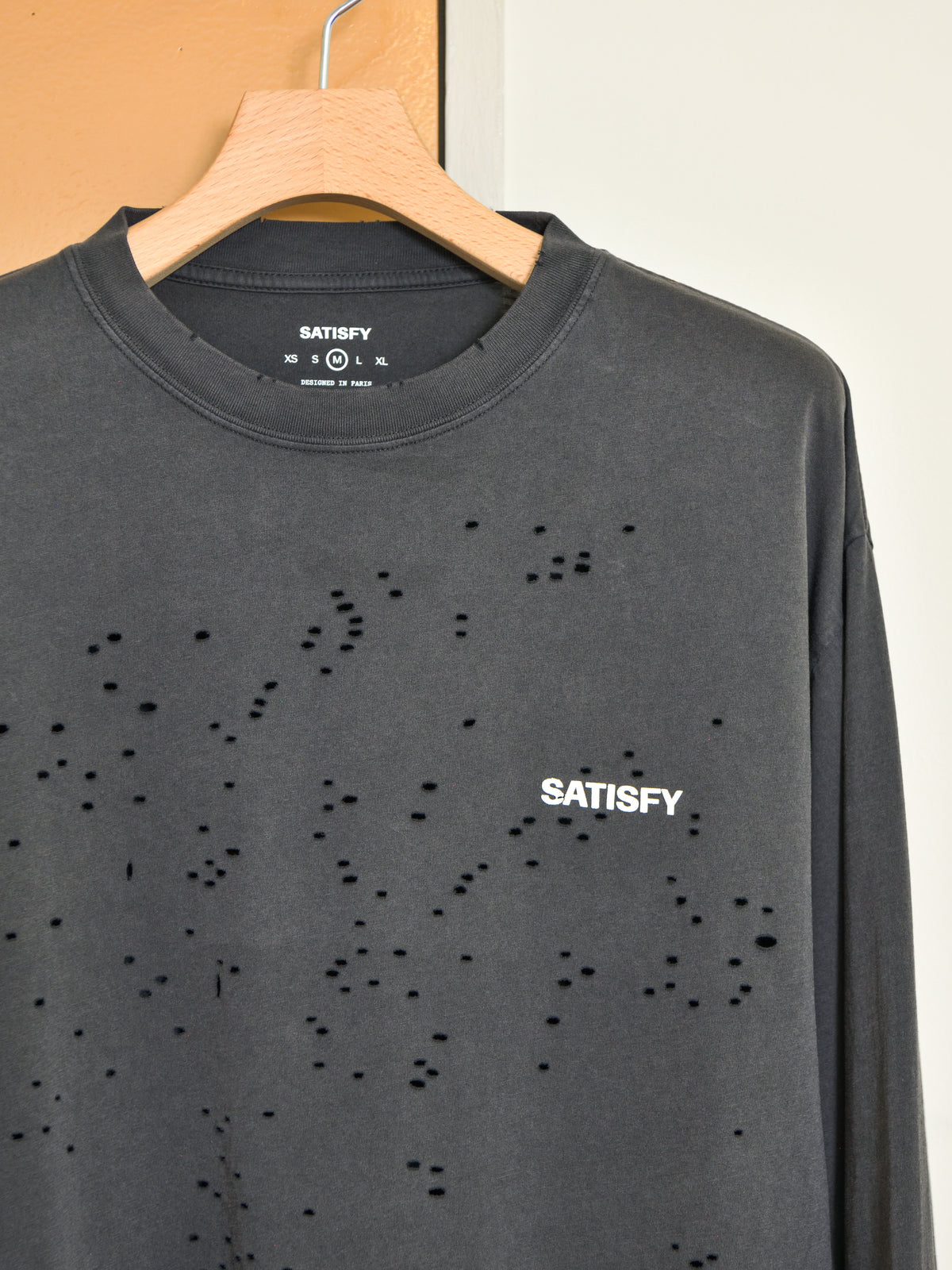 SATISFY サティスファイ MothTech Long Tee AGED BLACK 11113-00A02 ブラック ビンテージ加工 COTTON コットン フランス パリ paris 26FW 日本取り扱い 名古屋 丸の内 セレクトショップ THIRD PLACE サードプレイス