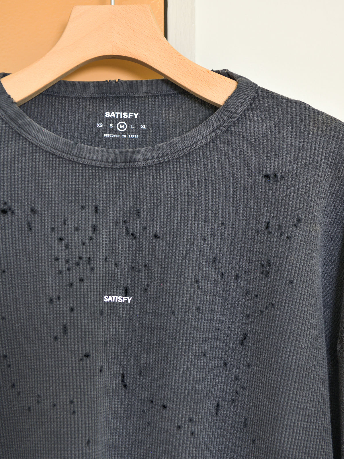 SATISFY サティスファイ MothTech Waffle Long Tee AGED BLACK 11113-00A01 ブラック ビンテージ加工 コットン COTTON フランス パリ paris 26FW 日本取り扱い 名古屋 丸の内 セレクトショップ THIRD PLACE サードプレイス