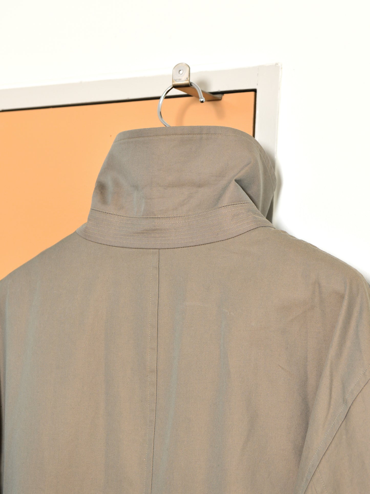 de dam foundation デダムファンデーション Cotton Gabardine Trench Coat KHAKI カーキ コート ベーシック オランダ ユニセックス 26AW 愛知県 名古屋 丸の内 セレクトショップ THIRD PLACE サードプレイス