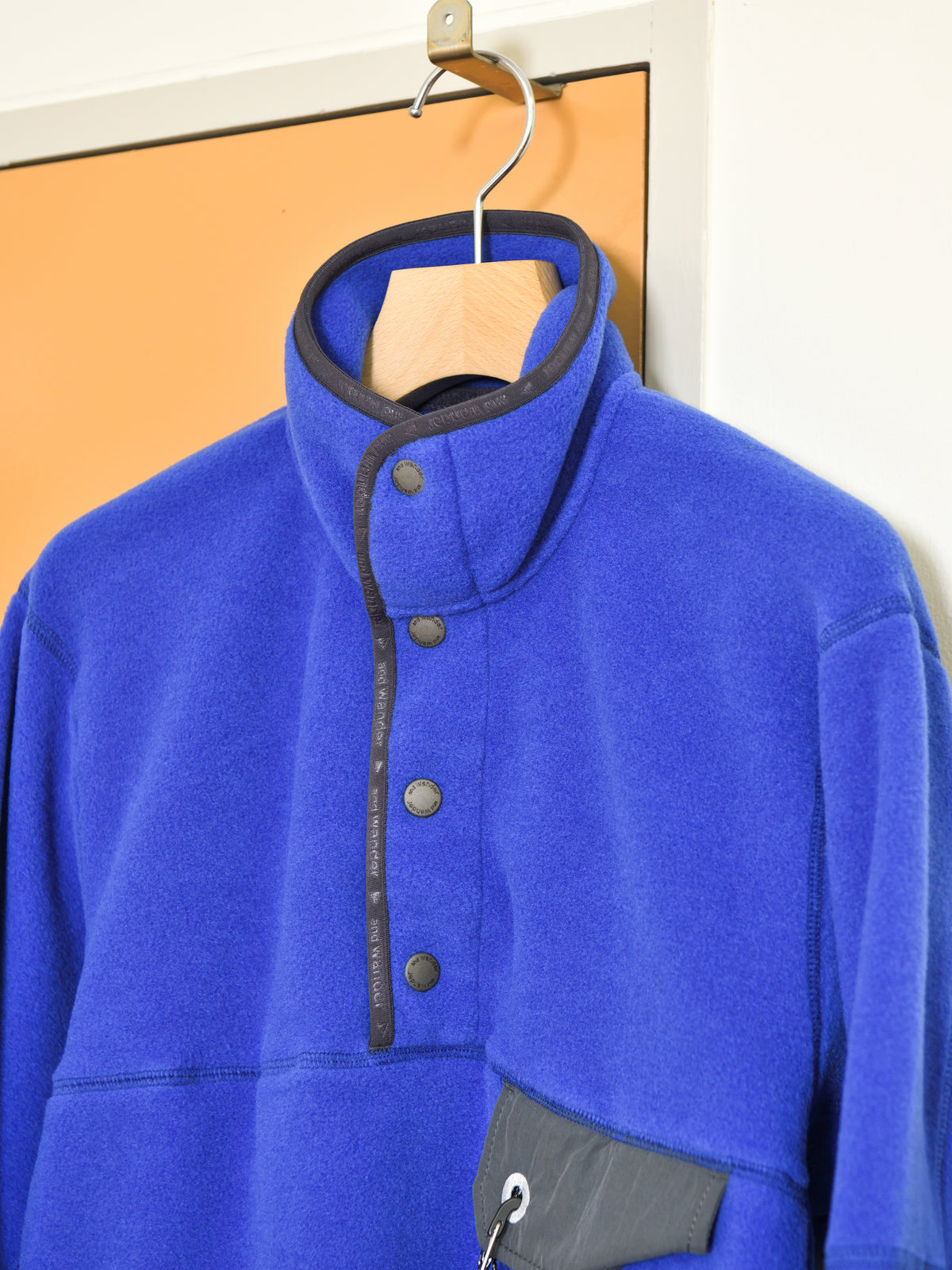 andwander アンドワンダー wool fleece pullover 574-6281053 BLUE ブルー フリース ウール ポリエステル アウトドア 登山 キャンプ 26FW 日本取り扱い 名古屋 丸の内 セレクトショップ THIRD PLACE サードプレイス