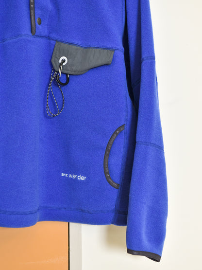 andwander アンドワンダー wool fleece pullover 574-6281053 BLUE ブルー フリース ウール ポリエステル アウトドア 登山 キャンプ 26FW 日本取り扱い 名古屋 丸の内 セレクトショップ THIRD PLACE サードプレイス