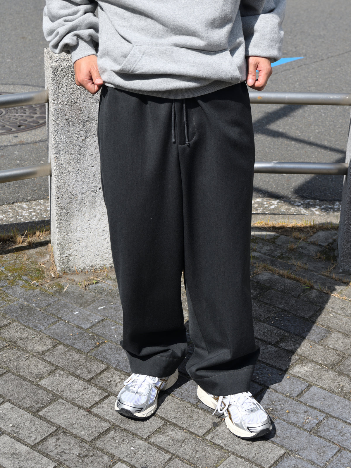 CAMIEL FORTGENS カミエルフォートヘンス SIMPLE PANTS GRAY グレー CF.22.06.02.03 パンツ コットン オランダ 26aw 春夏 日本取り扱い 名古屋 丸の内 セレクトショップ THIRD PLACE サードプレイス