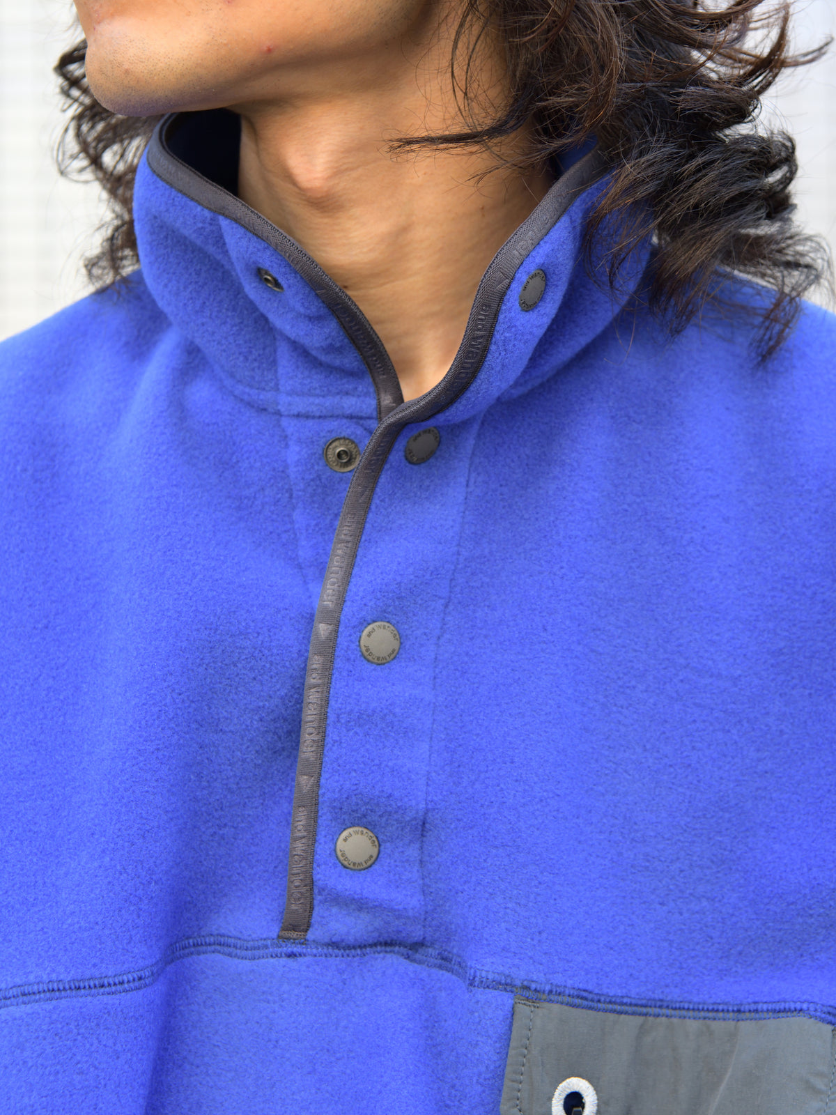andwander アンドワンダー wool fleece pullover 574-6281053 BLUE ブルー フリース ウール ポリエステル アウトドア 登山 キャンプ 26FW 日本取り扱い 名古屋 丸の内 セレクトショップ THIRD PLACE サードプレイス
