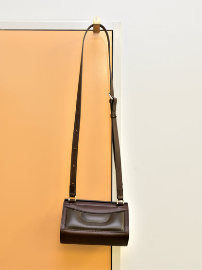YOKE ヨーク TUCHIYA KABAN Camera Bag YK26FW01402A レザー カウ コラボ BROWN ブラウン 26FW 日本取り扱い 名古屋 丸の内 セレクトショップ THIRD PLACE サードプレイス