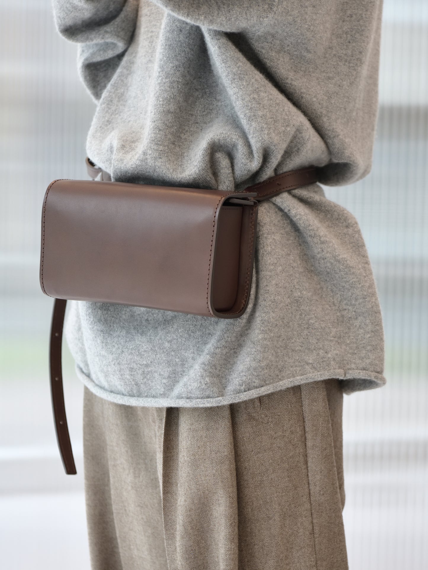 YOKE ヨーク TUCHIYA KABAN Camera Bag YK26FW01402A レザー カウ コラボ BROWN ブラウン 26FW 日本取り扱い 名古屋 丸の内 セレクトショップ THIRD PLACE サードプレイス