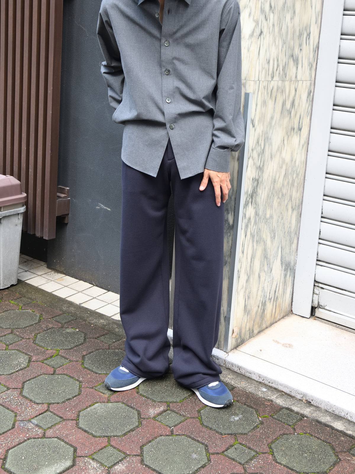 WELL ウェル Room slacks NAVY ネイビーWB26XX02 スウェット スラックス コットン cotton 26aw 春夏 日本取り扱い 名古屋 丸の内 セレクトショップ THIRD PLACE サードプレイス