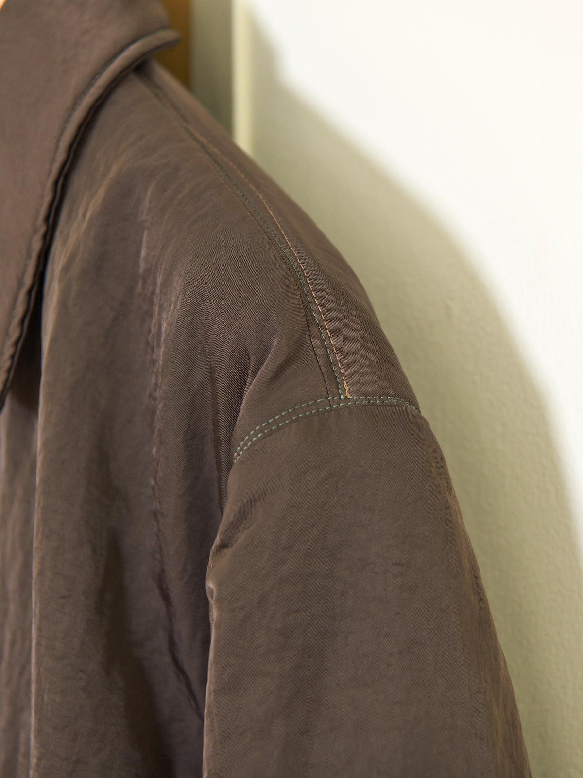 CAMIEL FORTGENS カミエルフォートヘンス PUFFED SIMPLE JACKET BROWN ブラウン CF.22.10.05.01 ジャケットPOLYAMIDE ポリアミド オランダ 26aw 春夏 日本取り扱い 名古屋 丸の内 セレクトショップ THIRD PLACE サードプレイス