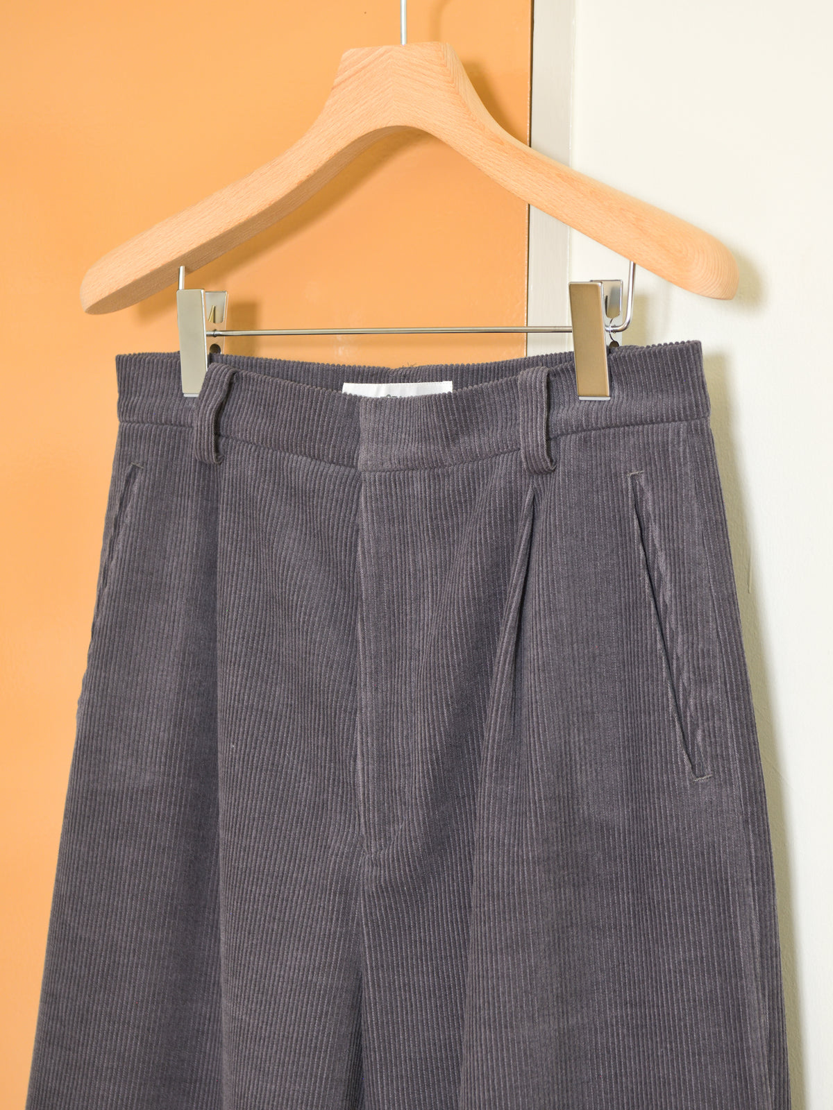TOZAOU トザオウ Corduroy Pants チャコール グレー CHARCOAL GRAY TOZ-26AW-PA003 コットン COTTON WOOL ウール パンツ スラックス 26aw 春夏 日本取り扱い 名古屋 丸の内 セレクトショップ THIRD PLACE サードプレイス