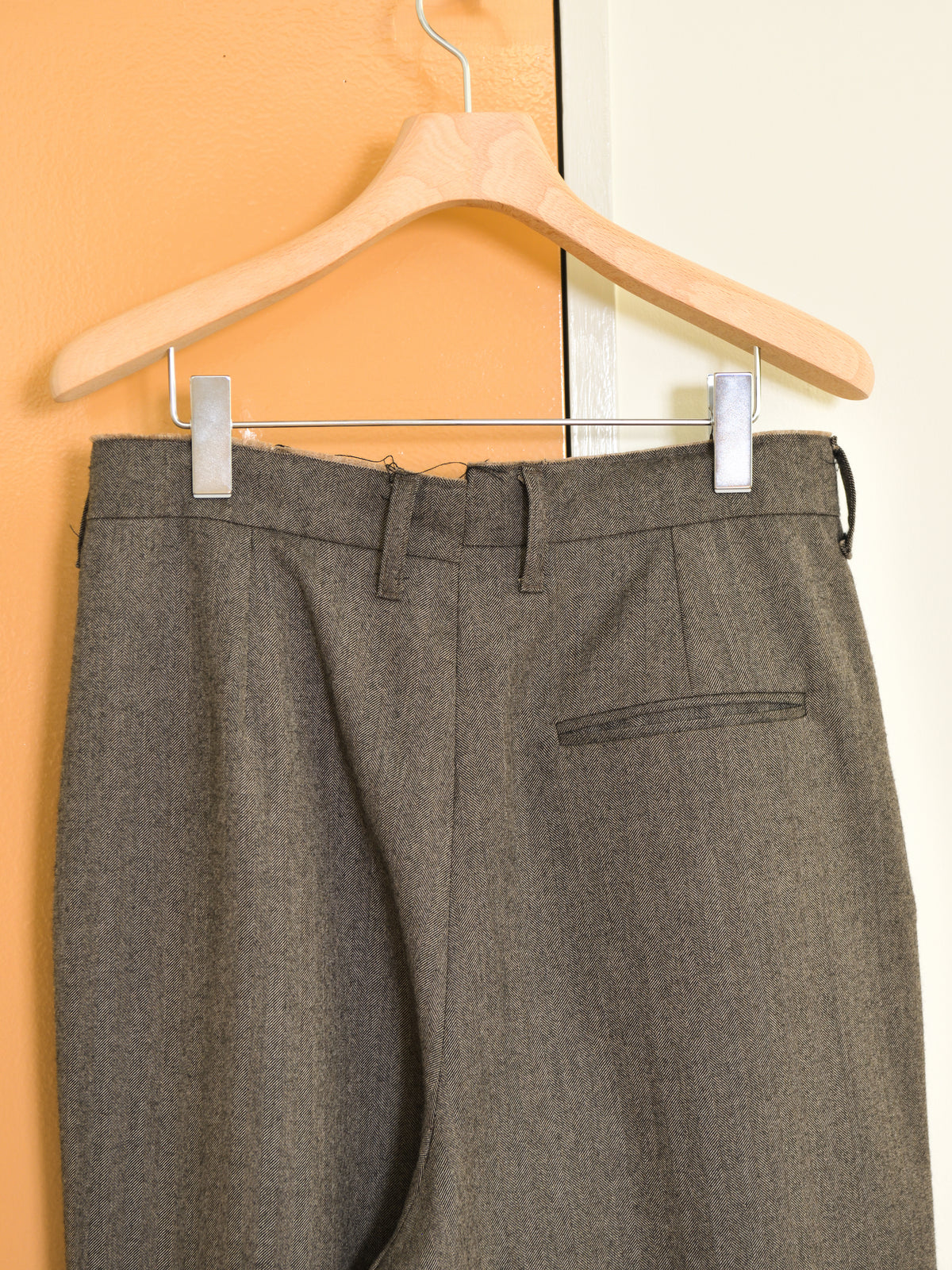 CAMIEL FORTGENS カミエルフォートヘンス SUIT PANTS HERRINGBONE ヘリンボーン BEIGE ベージュ CF.20.06.09.01 パンツ ウール オランダ 26aw 春夏 日本取り扱い 名古屋 丸の内 セレクトショップ THIRD PLACE サードプレイス