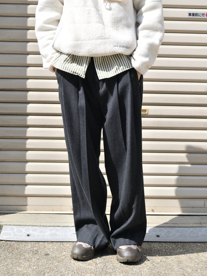 ISSUETHINGS イシューシングス 26b/118-w-00 別注 スラックス BLACK ウール 26AW 愛知県 名古屋 丸の内 ユニセックス セレクトショップ THIRD PLACE サードプレイス