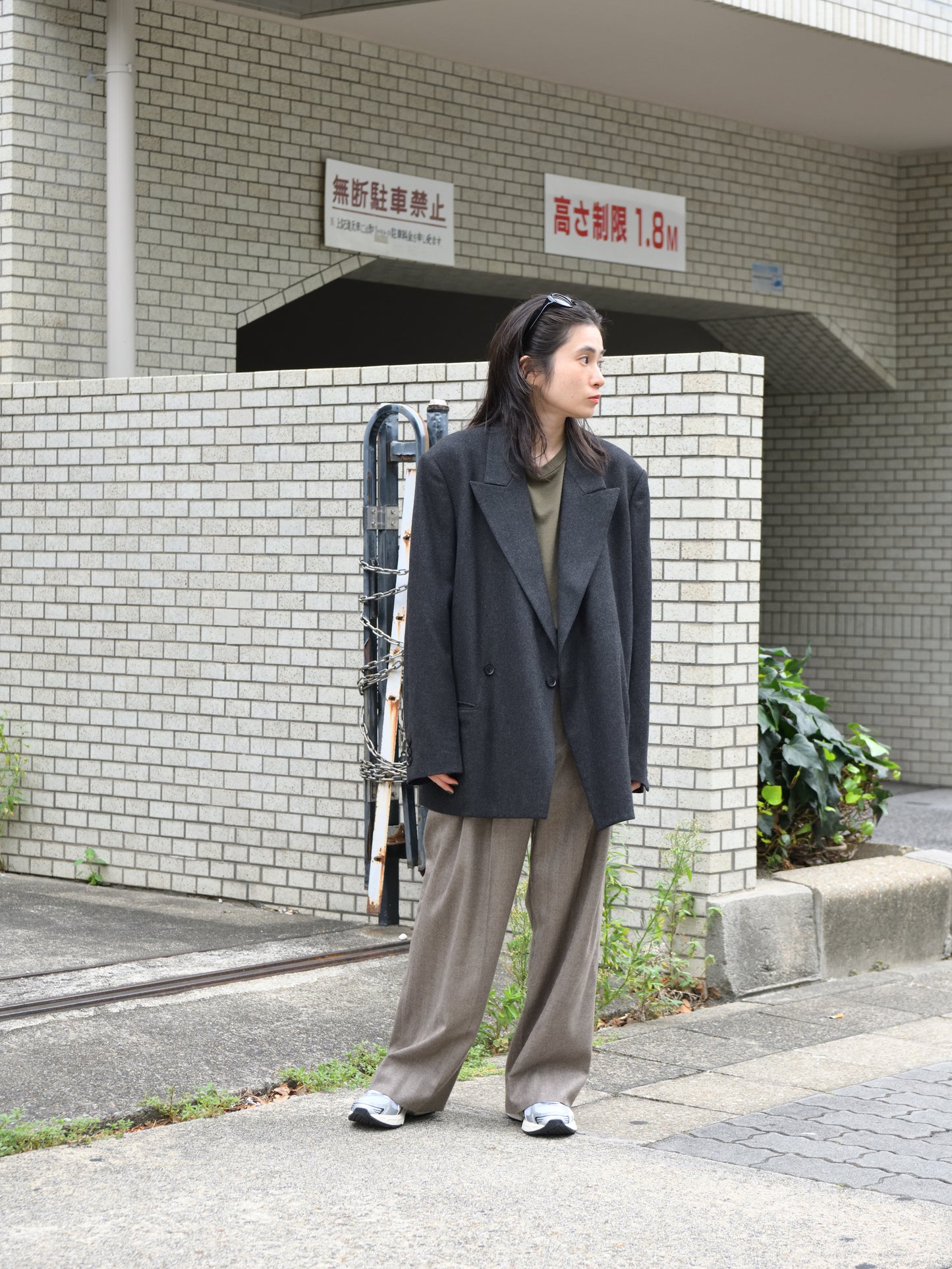 ISSUETHINGS "type333(BEIGE)"