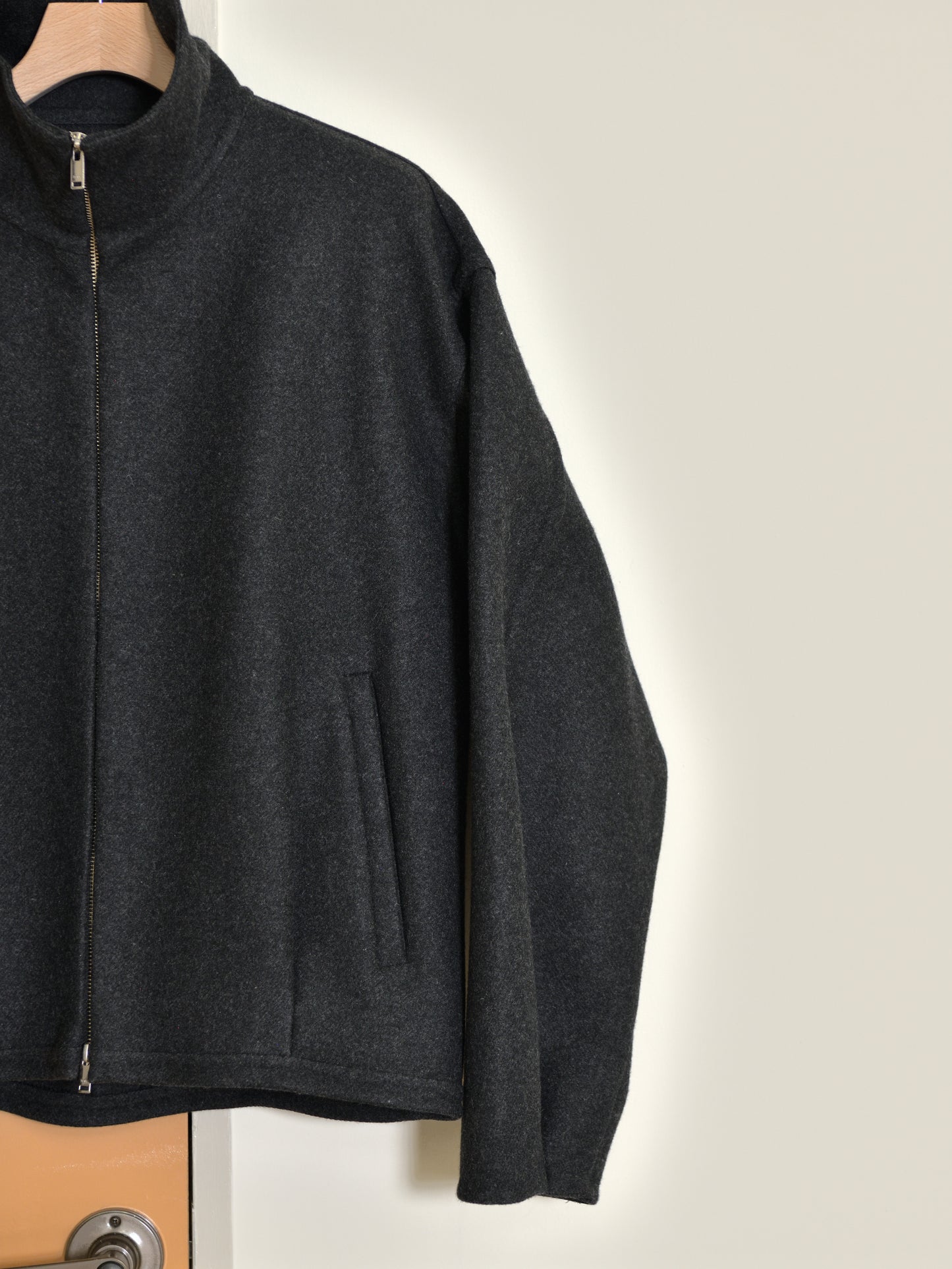 YOKE ヨーク Wool Cashmere Balloon Silhouette Blouson YK26FW01318B ウール カシミア ブルゾン CHARCOAL チャコール 26FW 日本取り扱い 名古屋 丸の内 セレクトショップ THIRD PLACE サードプレイス