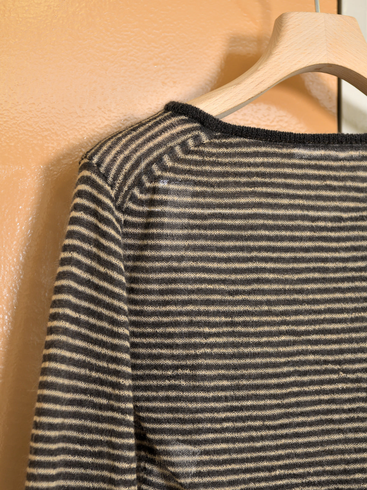 KAYLE SUPER KID MOHAIR POCKET CROPPED TOP K-2109 BEIGE ベージュ CHARCOAL チャコール モヘア ナイロン レディース 26FW 日本取り扱い 名古屋 丸の内 セレクトショップ THIRD PLACE サードプレイス