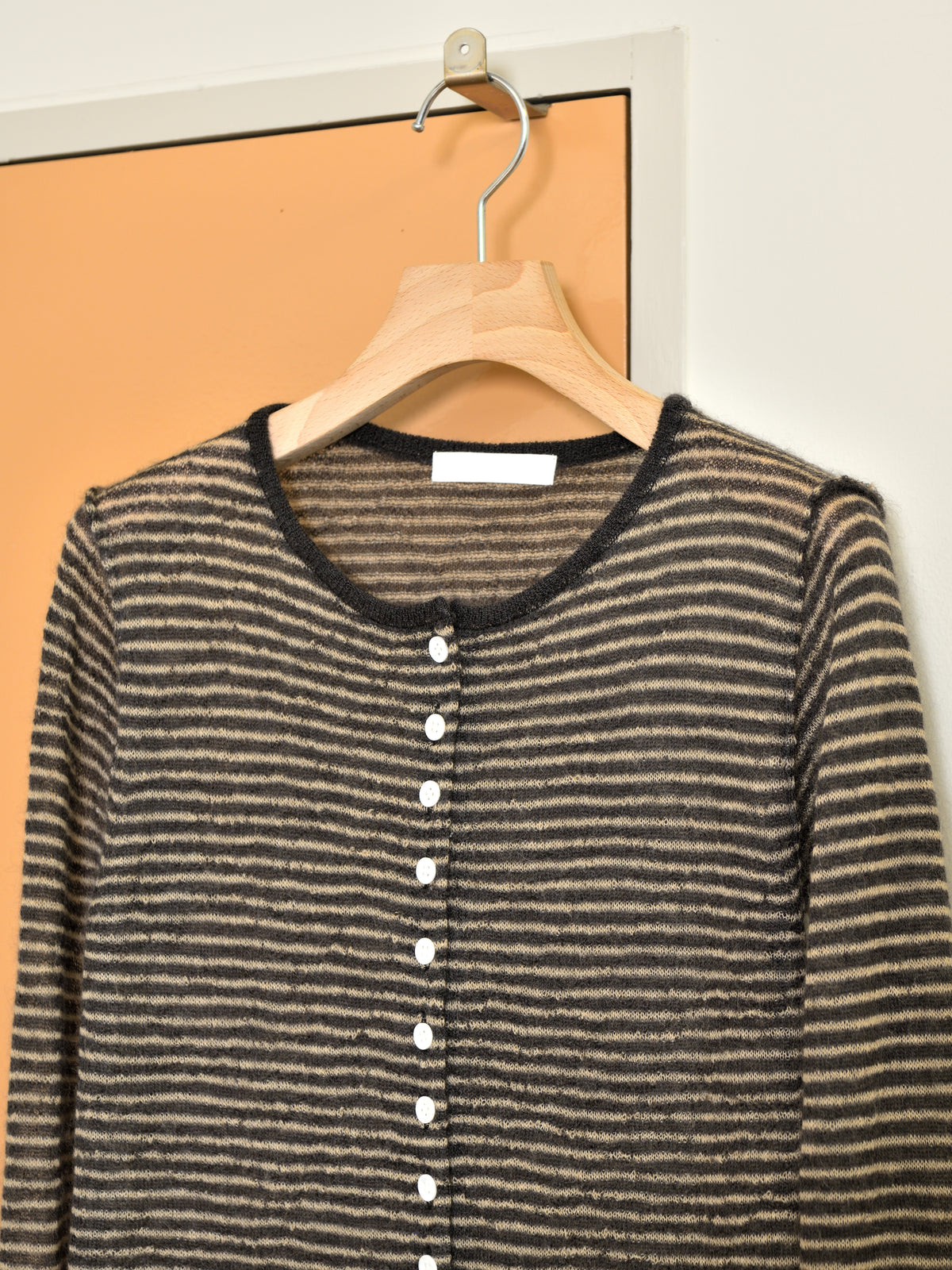 KAYLE SUPER KID MOHAIR CARDIGAN K-2110 BEIGE ベージュ CHARCOAL チャコール モヘヤ ナイロン レディース 26FW 日本取り扱い 名古屋 丸の内 セレクトショップ THIRD PLACE サードプレイス