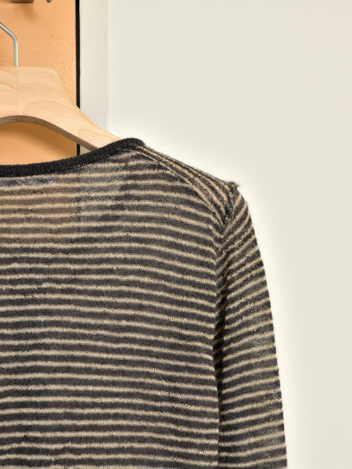 KAYLE SUPER KID MOHAIR CARDIGAN K-2110 BEIGE ベージュ CHARCOAL チャコール モヘヤ ナイロン レディース 26FW 日本取り扱い 名古屋 丸の内 セレクトショップ THIRD PLACE サードプレイス