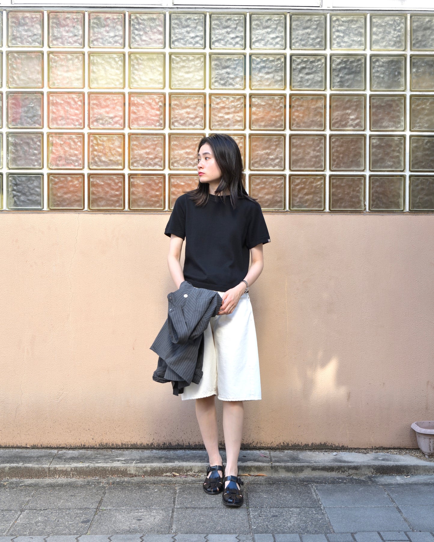 extreme cashmere エクストリームカシミヤ tina n.267 RAVEN ブラック カシミヤ コットン ユニセックス オランダ 26SS 日本取り扱い 名古屋 丸の内 セレクトショップ THIRD PLACE サードプレイス