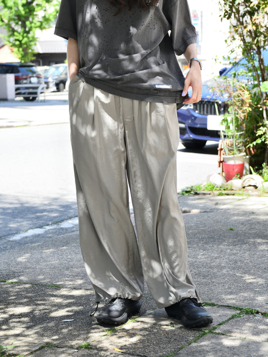 YOKE ヨーク Silk Nylon 2Pleated Easy Pants YK26SS01177P ナイロン シルク スラックス ベージュ 26SS 日本取り扱い 名古屋 丸の内 セレクトショップ THIRD PLACE サードプレイス