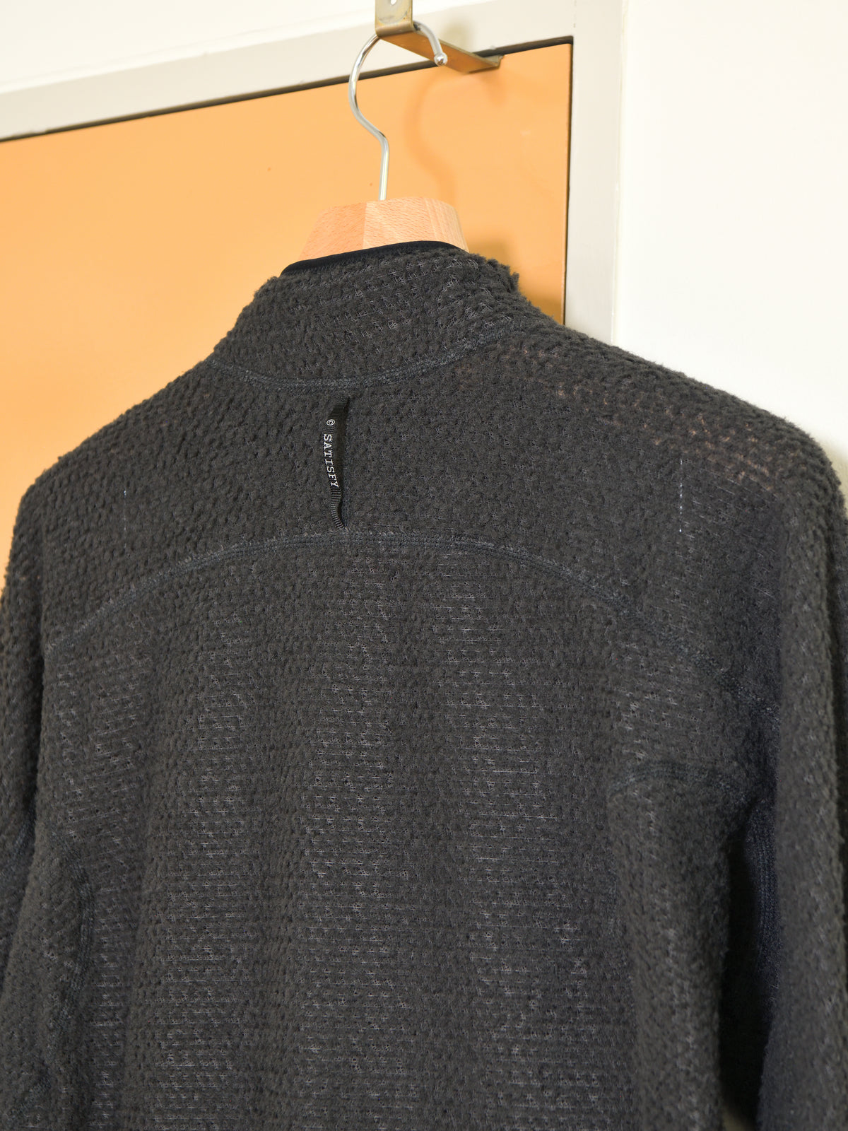 SATISFY サティスファイ FuzzFleece AD Half-Zip PHANTOM 11024-88000 ブラック グレー POLYESTER ポリエステル Polartec ポーラテック フリース インナー インサレーション フランス パリ paris 26FW 日本取り扱い 名古屋 丸の内 セレクトショップ THIRD PLACE サードプレイス