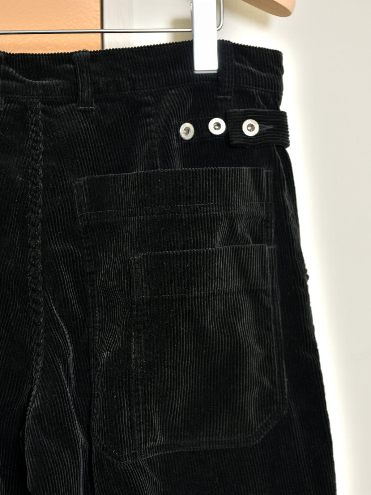 ISSUETHINGS イシューシングス type121 121-c2-05 コーデュロイ BLACK ブラック コットン 26AW 愛知県 名古屋 丸の内 ユニセックス セレクトショップ THIRD PLACE サードプレイス