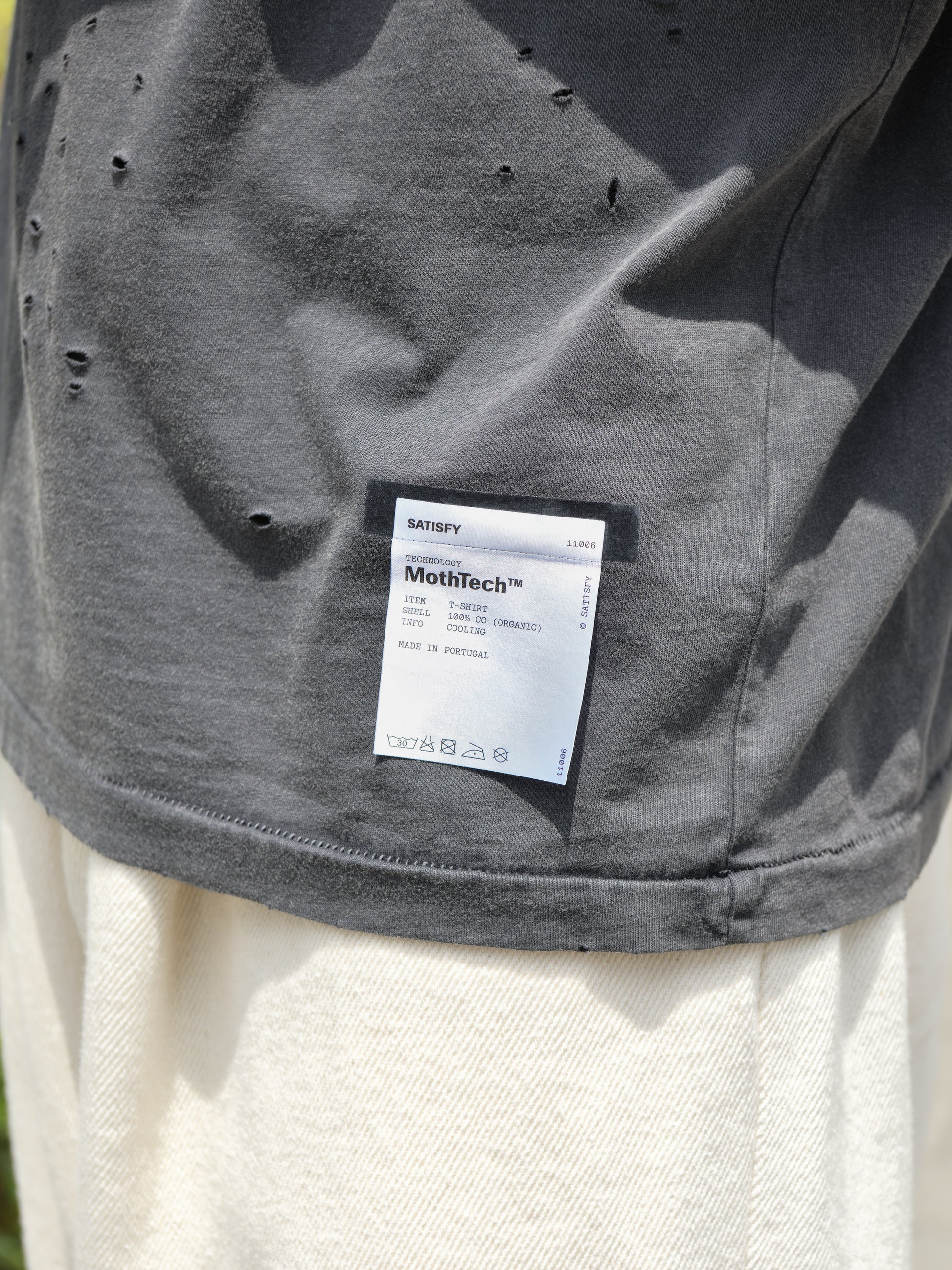 SATISFY サティスファイ MothTech T-shirt 11006-00A02 Tシャツ ランニング イタリア フランス 26ss AGEBLACK ヴィンテージ  ブラック 通販 愛知県 名古屋 丸の内 セレクトショップ THIRD PLACE サードプレイス