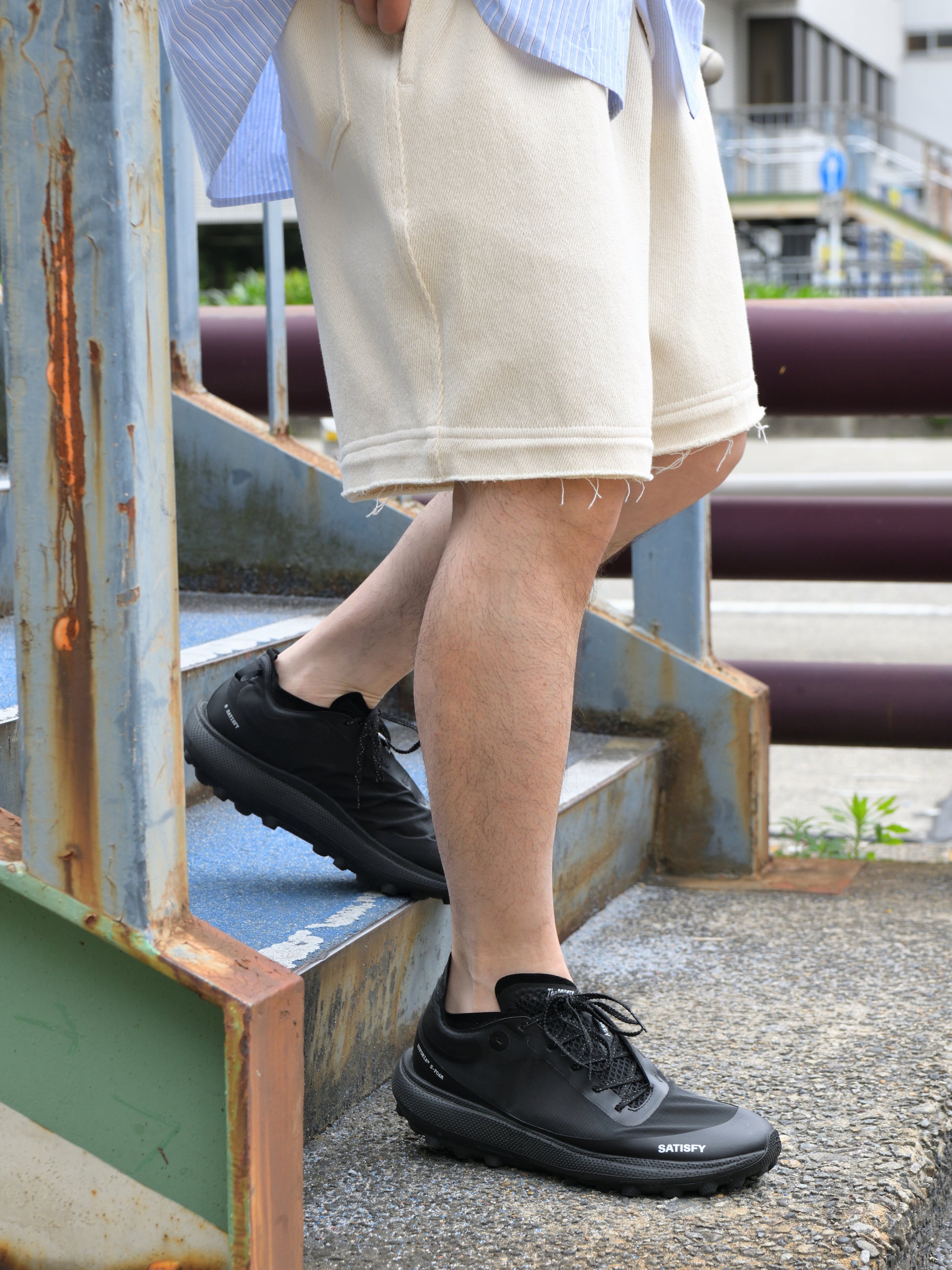 SATISFY サティスファイ THE ROCKER 40002-02000 ランシュー スニーカー JETBLACK ジェットブラック ブラック 通販 愛知県 名古屋 丸の内 セレクトショップ THIRD PLACE サードプレイス
