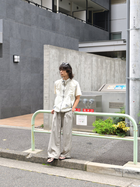 and wander アンドワンダー PERTEX wind vest 574-6121017 ベスト パーテックス アウトドア 快適 lightberge ライトベージュSUNFLOWER サンフラワー NEW BASE SHIRT 5156-1 WIDE TWIST SHORTS ショーツ ホワイト 定番 日本 名古屋 セレクトショップ THIRD PLACE サードプレイス 名古屋 愛知県 東海 セレクトショップ THIRD PLACE サードプレイス