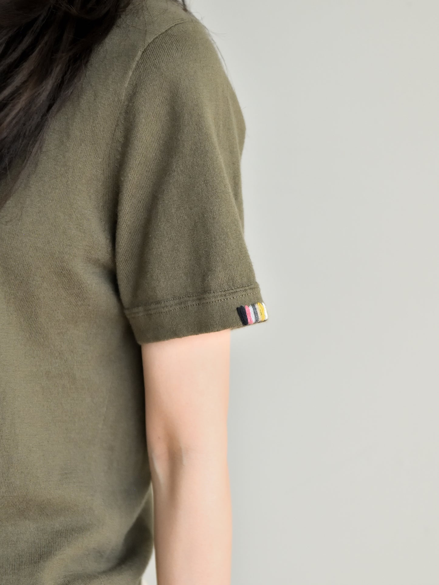 extreme cashmere エクストリームカシミヤ tina n.267 ARMY オリーブ カシミヤ コットン ユニセックス オランダ 26SS 日本取り扱い 名古屋 丸の内 セレクトショップ THIRD PLACE サードプレイス