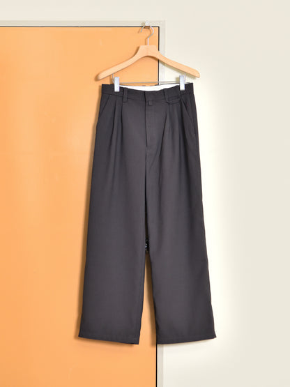 TOZAOU トザオウ Doorman Pants C.GRAY グレー チャコール TOZ-26AW-PA0002 トラウザー パンツ スラックス ポリエステル イージーケア ドアマンパンツ 26AW 愛知県 名古屋 丸の内 セレクトショップ THIRD PLACE サードプレイスト