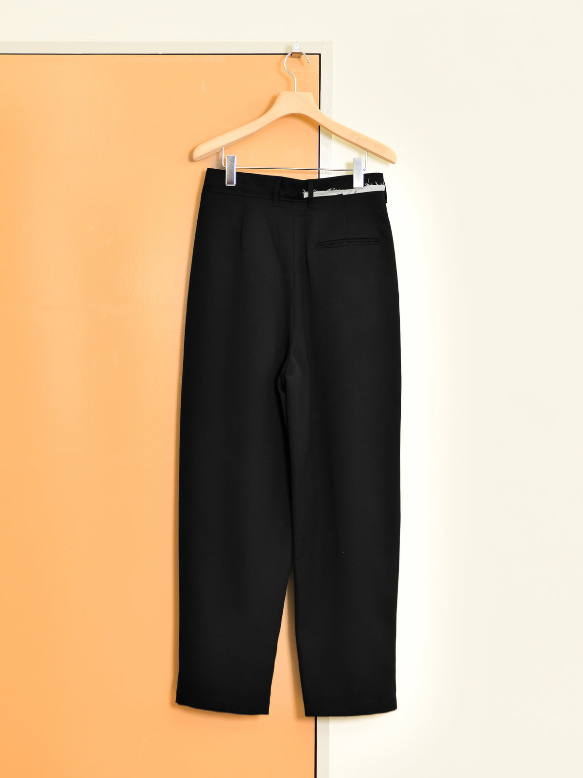 CAMIEL FORTGENS カミエルフォートヘンス SUIT PANTS BLACK ブラック CF.22.06.04.01 パンツ ウール オランダ 26aw 春夏 日本取り扱い 名古屋 丸の内 セレクトショップ THIRD PLACE サードプレイス